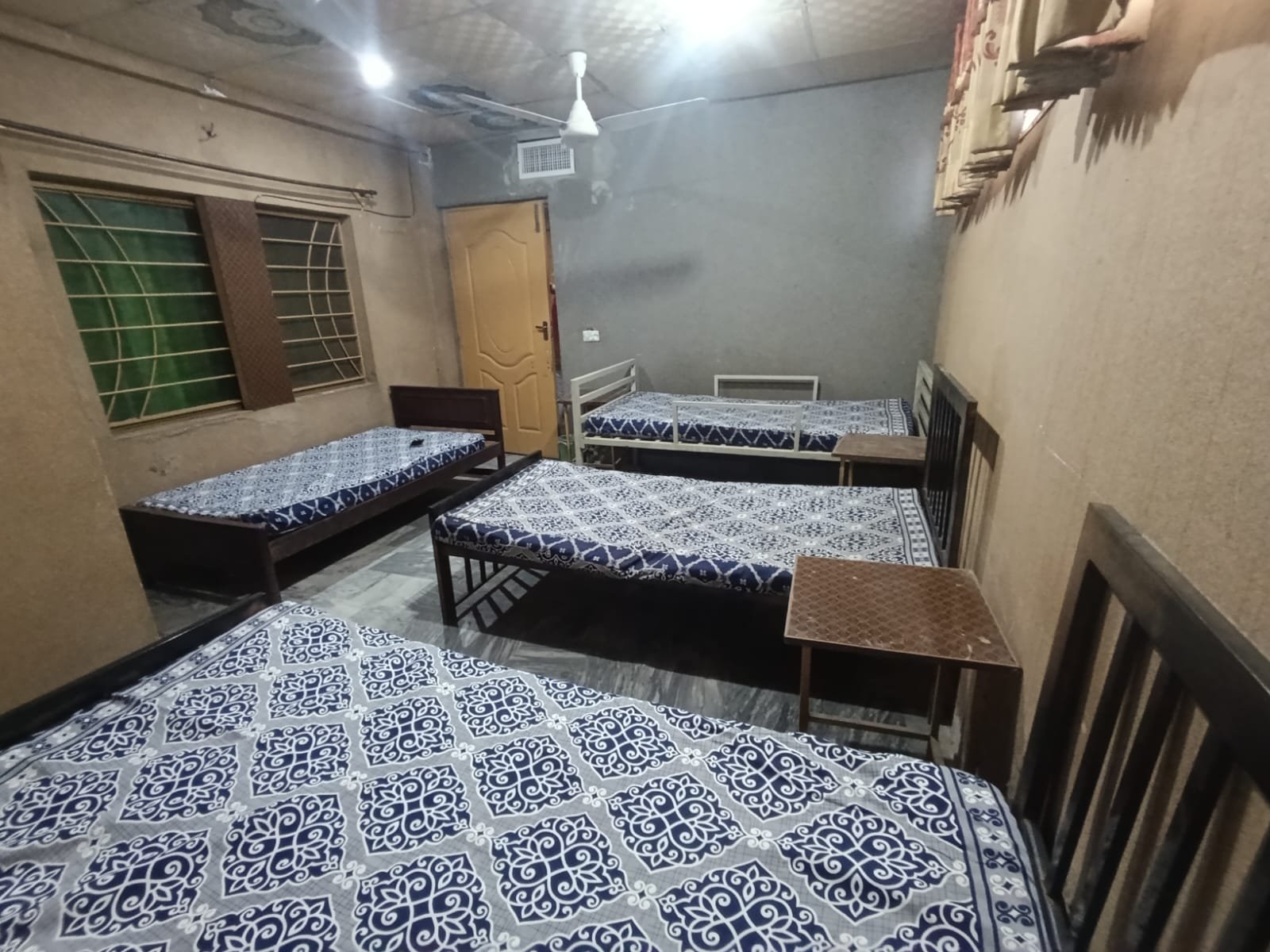 Quad Room